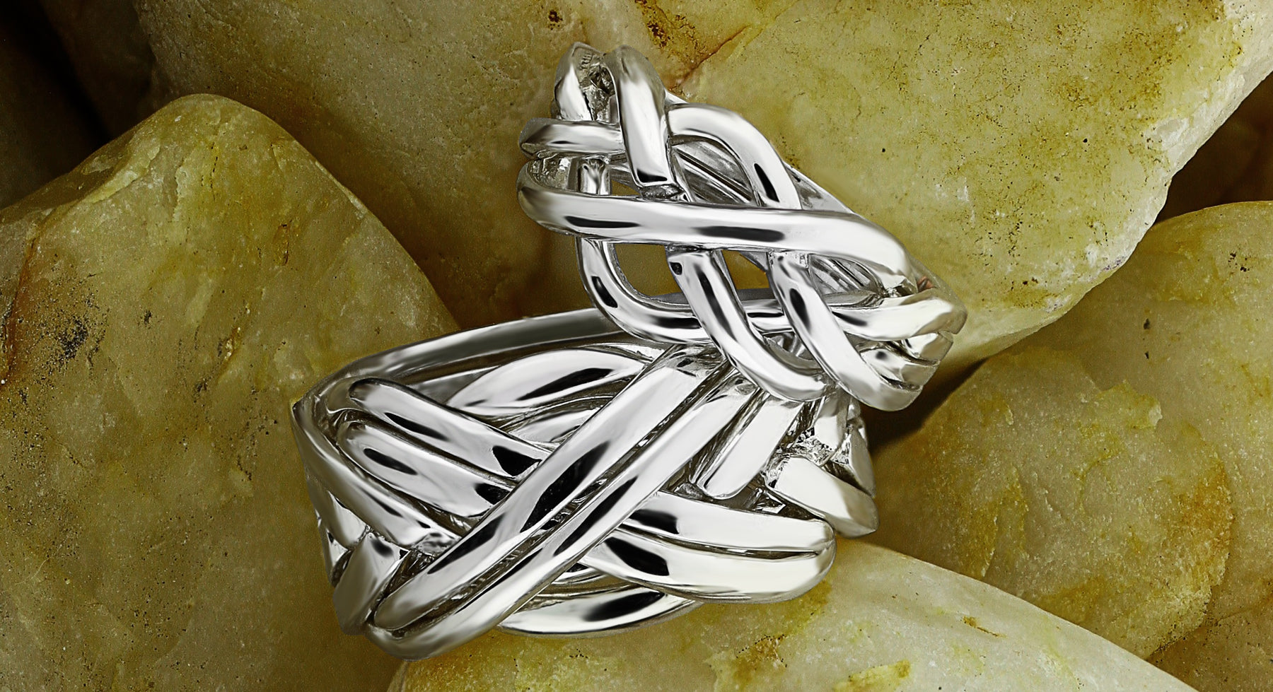 Puzzle wedding ring 60 photos - Astyledwedding.com